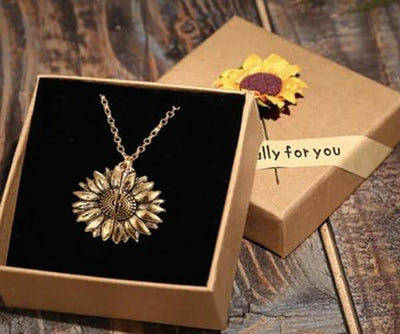 【Buy 2 FREE SHIPPING】You Are My Sunshine Sunflower Necklace